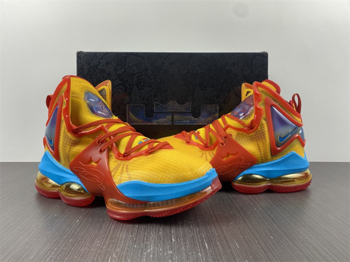 nike lebron 19 tune squad dc9342-800
