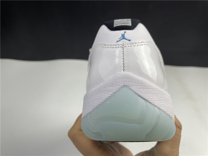 air jordan 11 low “legend blue” av2187-117