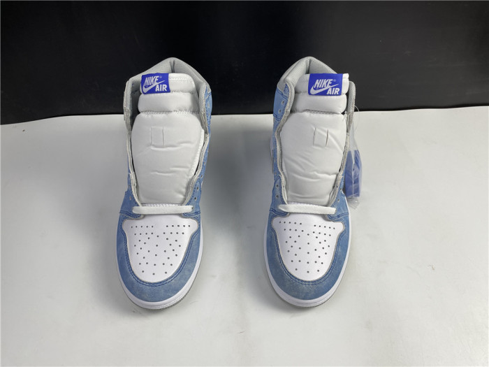 air jordan 1 high og hyper royal 555088-402