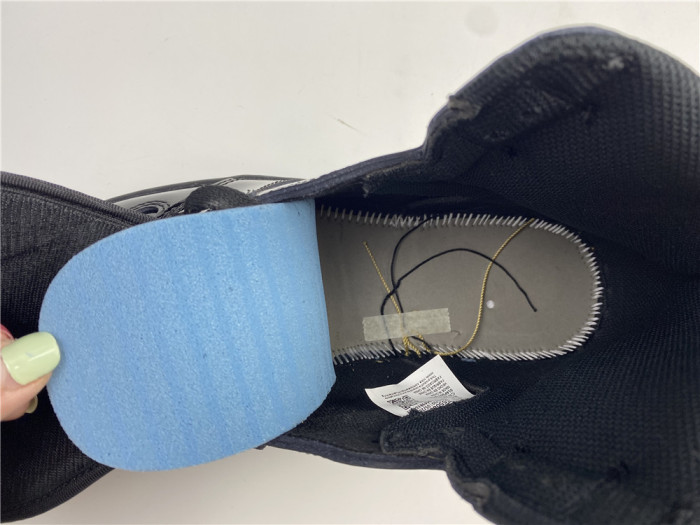 jordan 1 retro high black metallic gold (2020) 555088-032