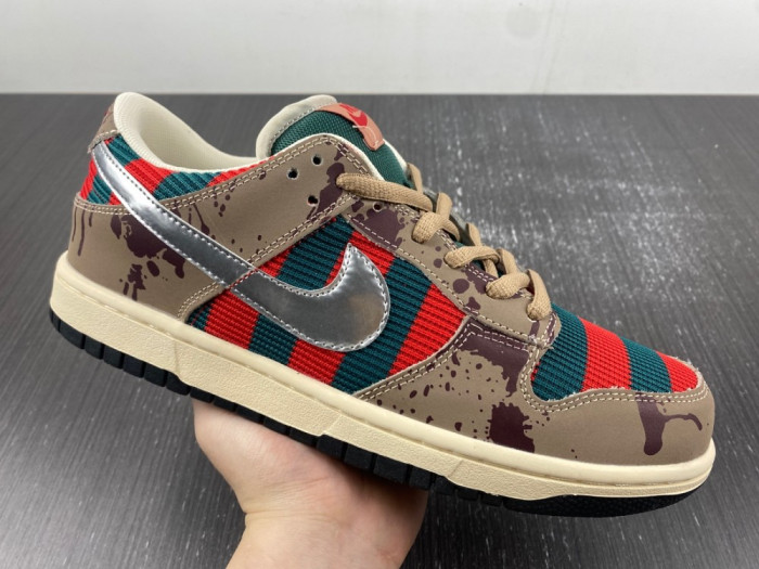 nike sb dunk low freddy krueger 313170-202
