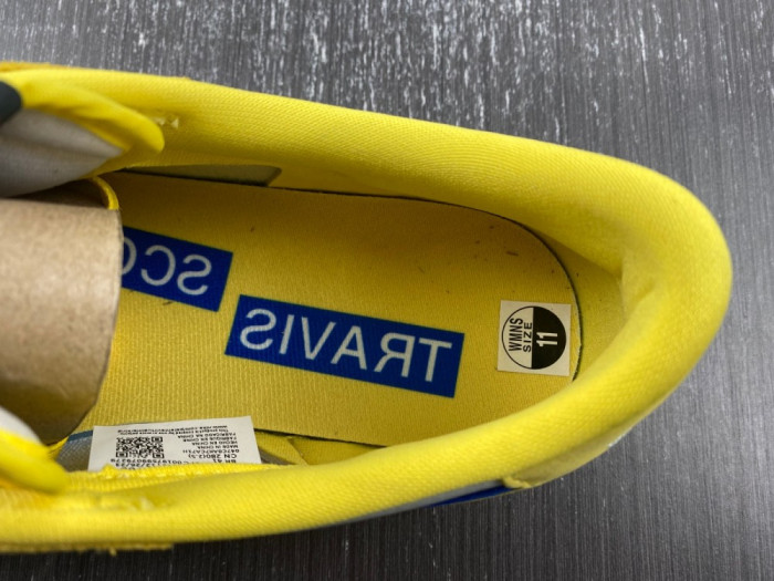 Travis Scott x Air Jordan 1 Low OG “Canary” DZ4137-700