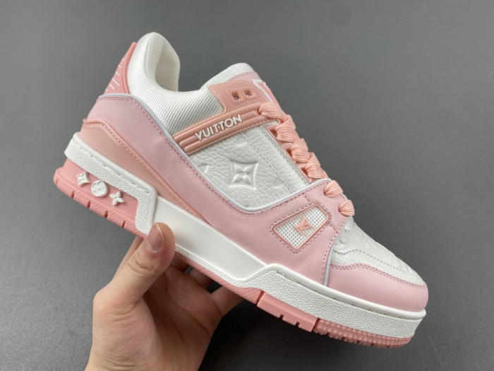 l**is V*t*n trainer pink rose 1aa6vv