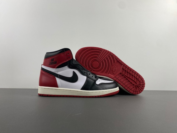 air jordan 1 high og “black toe reimagined” dz5485-106