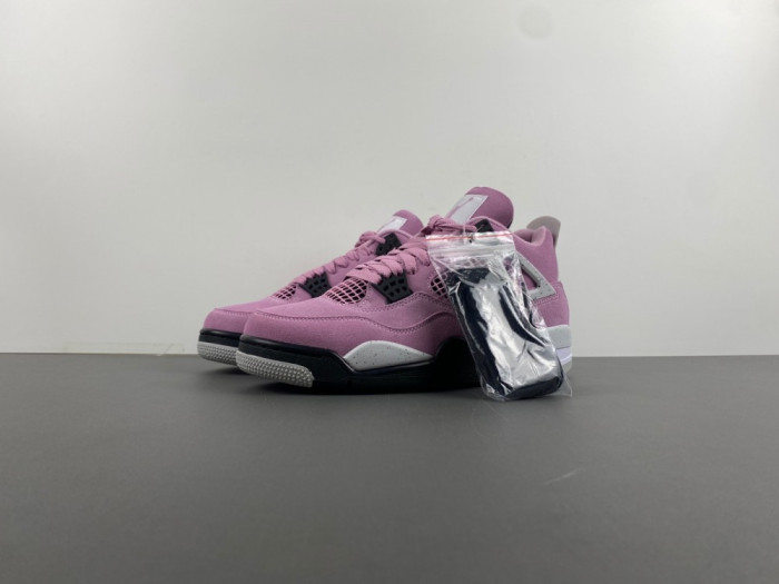 Air Jordan 4 WMNS “Orchid” AQ9129-501