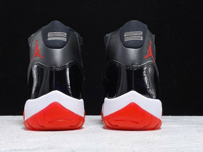 jordan 11 retro playoffs bred - 378037-061