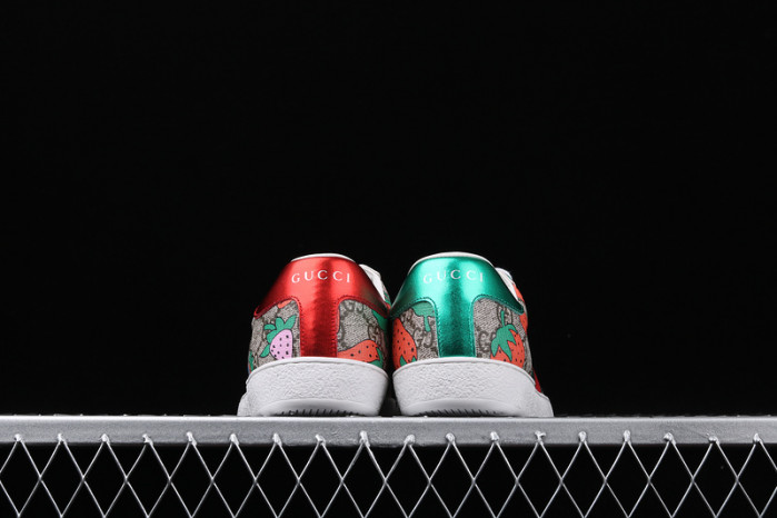 gi ace embroidered low-top sneaker h903p115