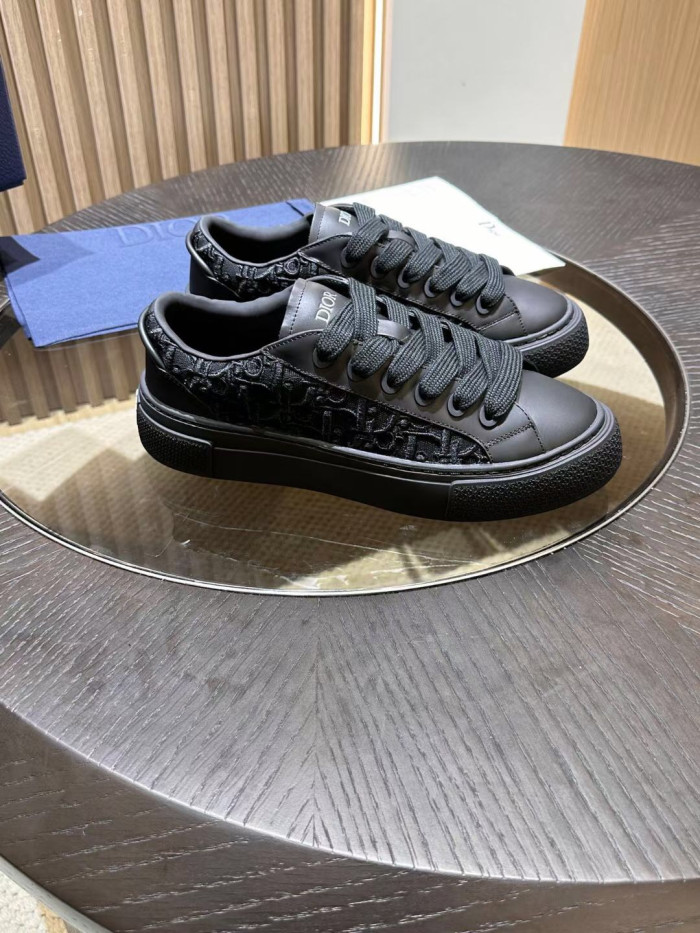 D*or b33 sneaker black smooth calfskin oblique raised embroidery